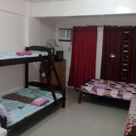 Ekonumi Rooms At Moonwalk Paranaque Paranaque City ภายนอก รูปภาพ